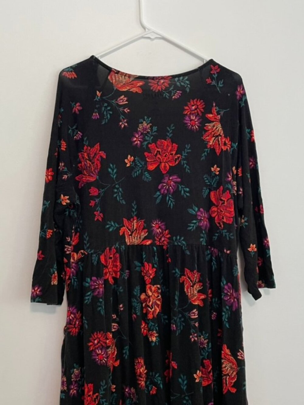 TORRID 2 Plus Size Mini Super Soft Skater Dress Black Red Teal Floral 3/4 Sleeve - Picture 15 of 16